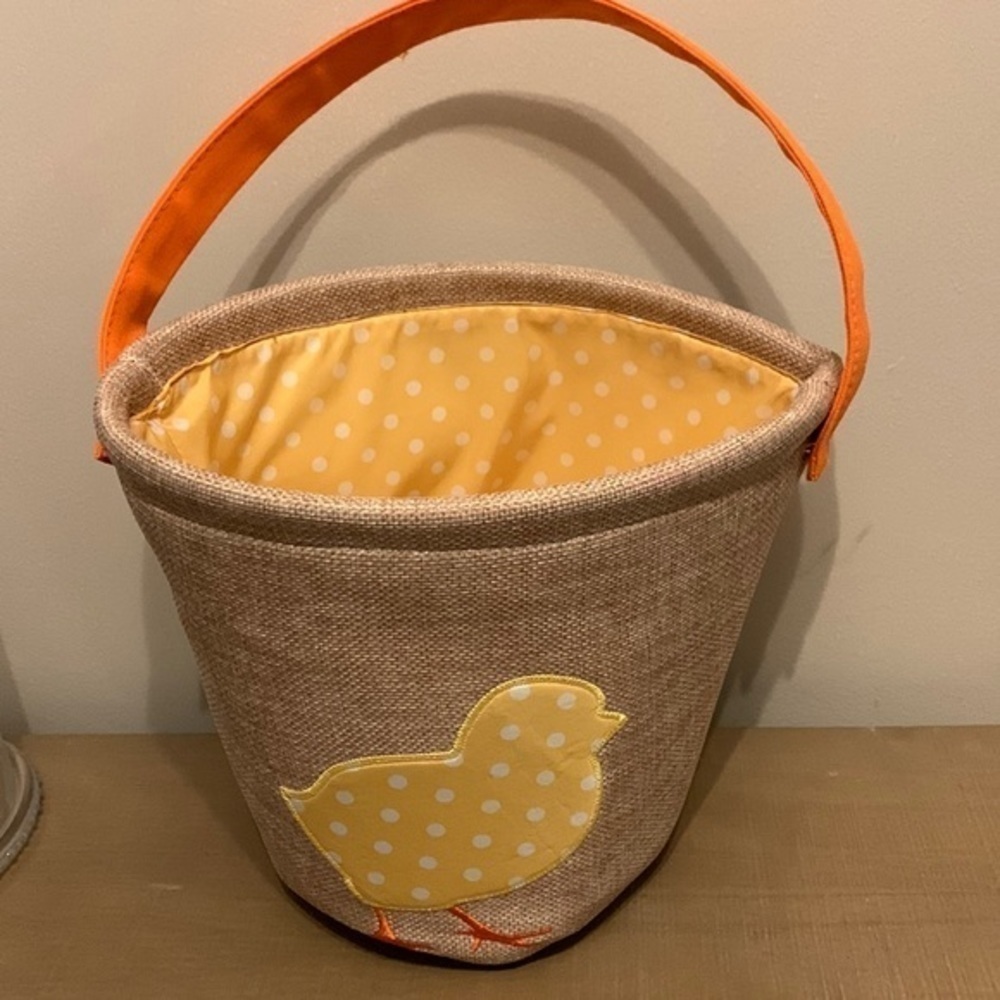 Easter basket - Picture 2 of 3